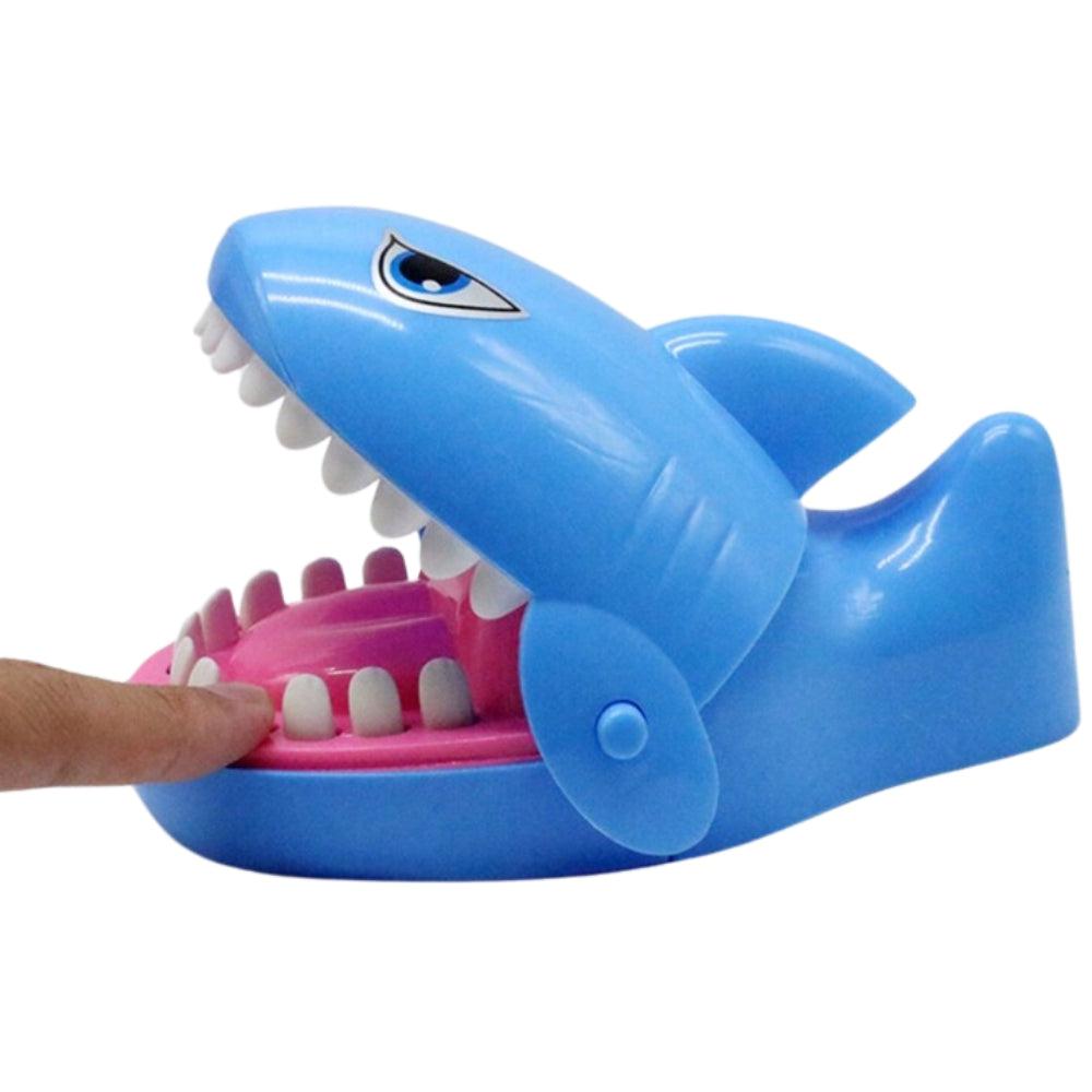 1 Pc Shark Bites Biting Finger Prank Prop, Parent-Child Game Toy Packaging Box