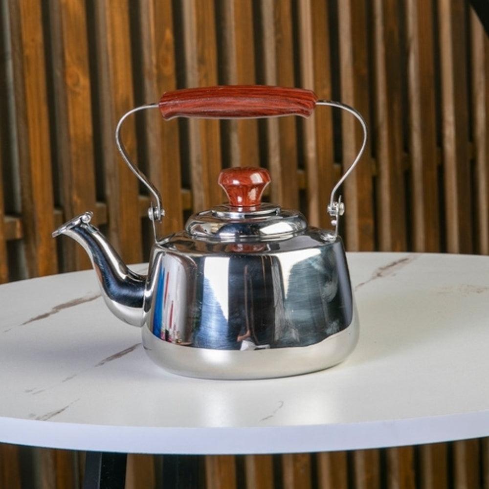 Classic Kettle Stove Top Whistling Kettle 2L