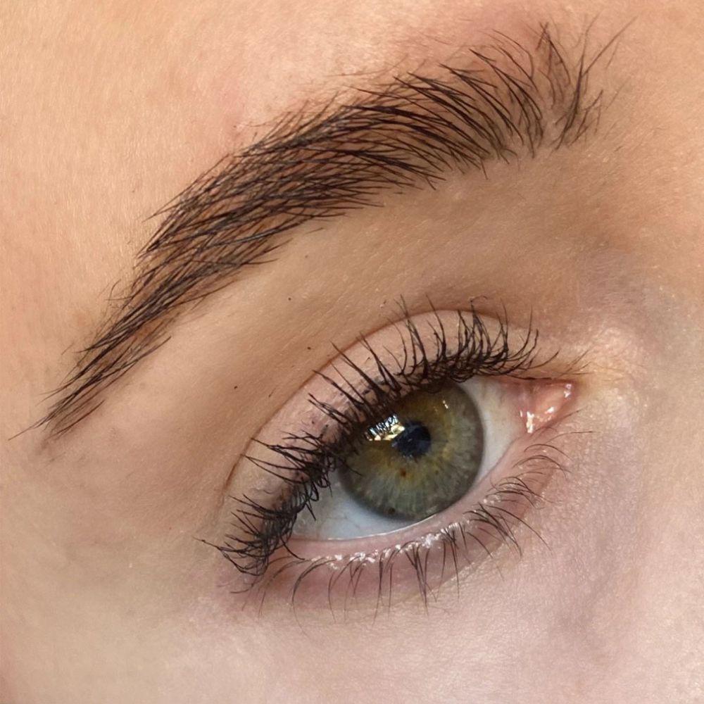 Essence 24 Ever Defined Volume Mascara 12ml