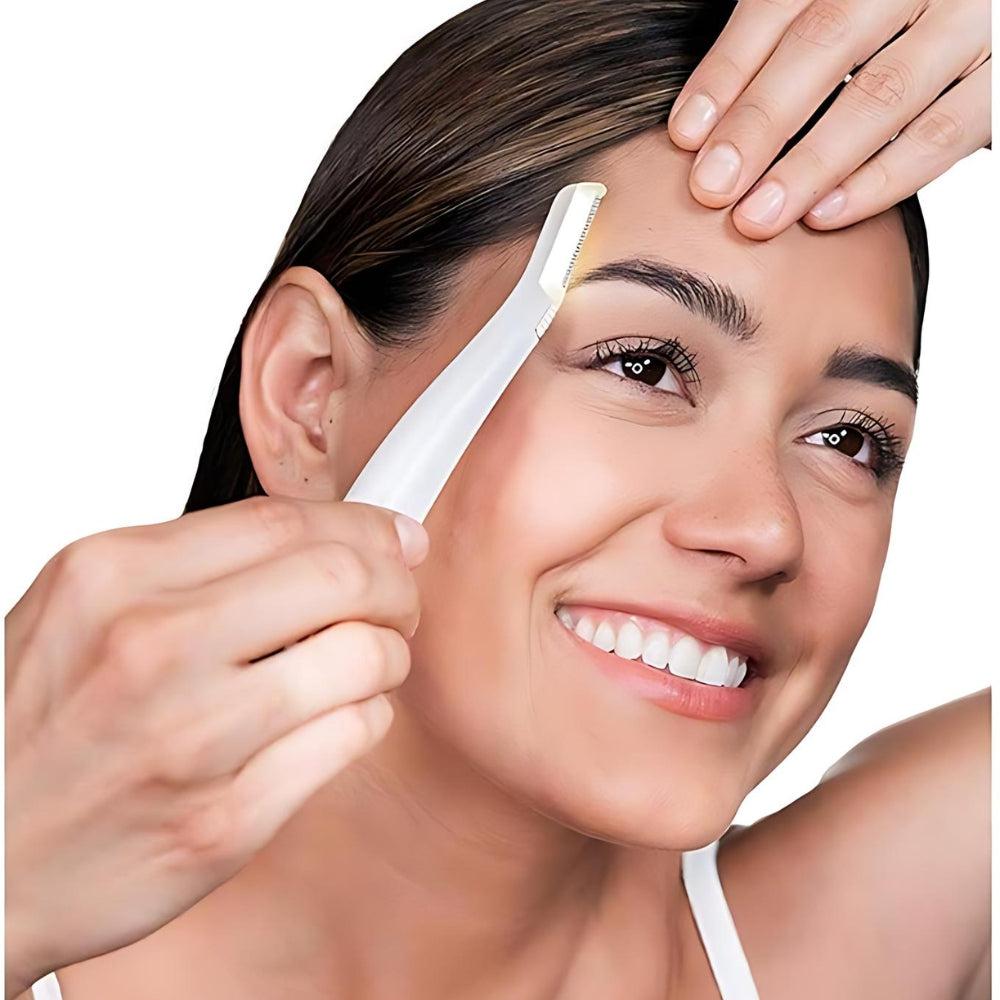 Finishing Touch Flawless Dermaplane Glo Lighted Facial Exfoliator