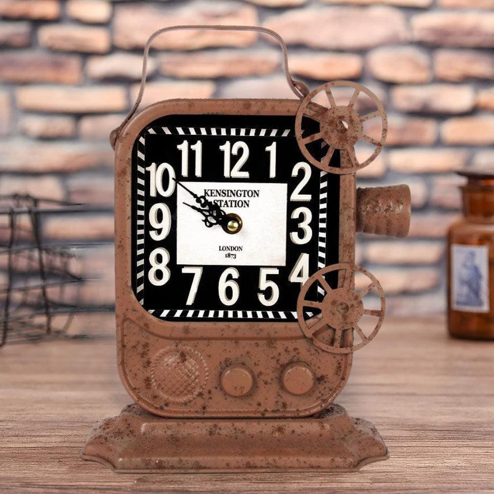 Metal Clock Kensington Station