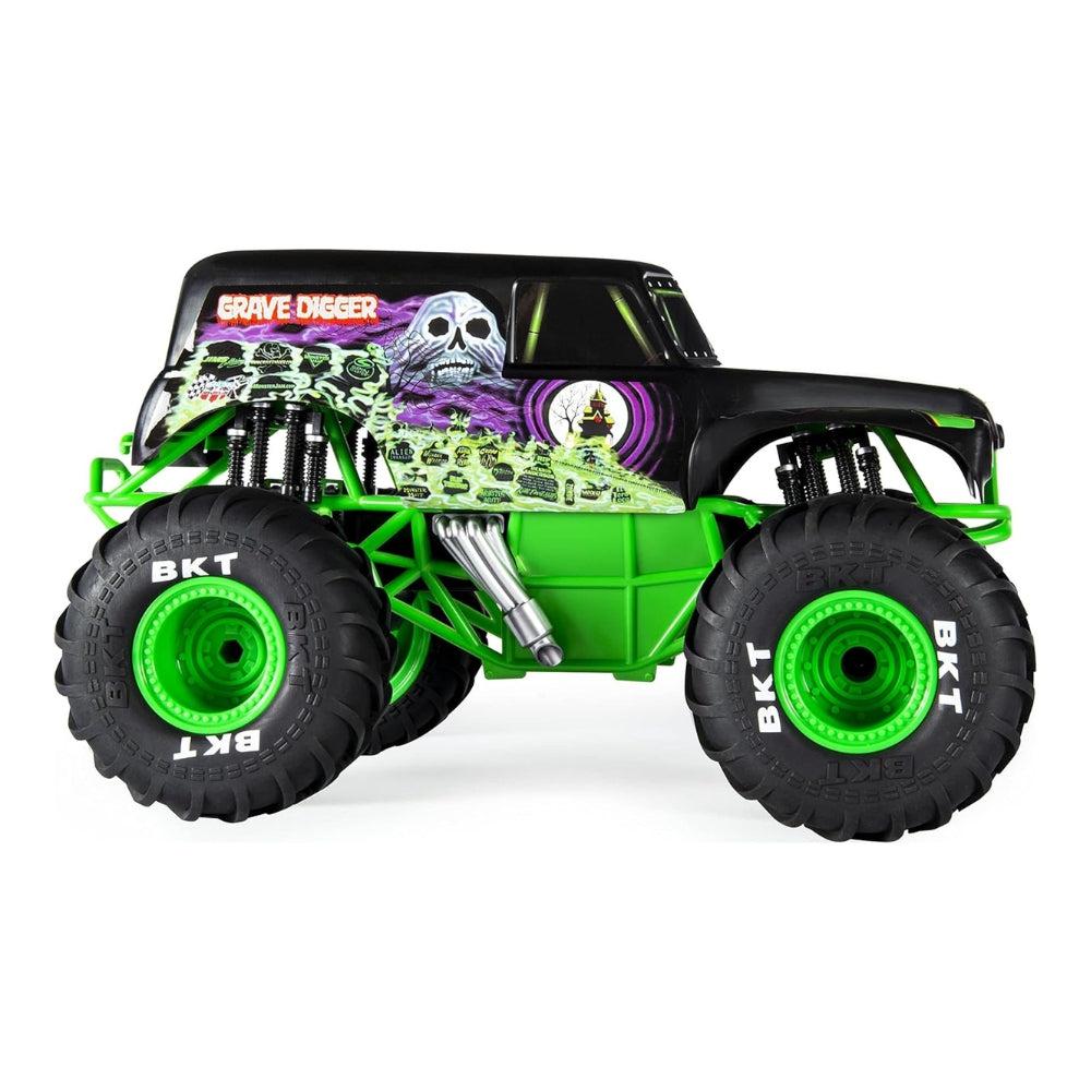 Monster Jam Official Grave Digger Remote Control Truck 1:15 Scale, 2.4GHz