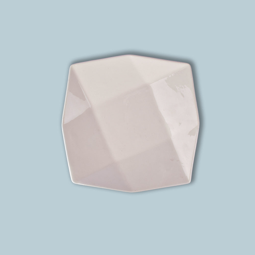 Octagonal Elegance Dish 23CM