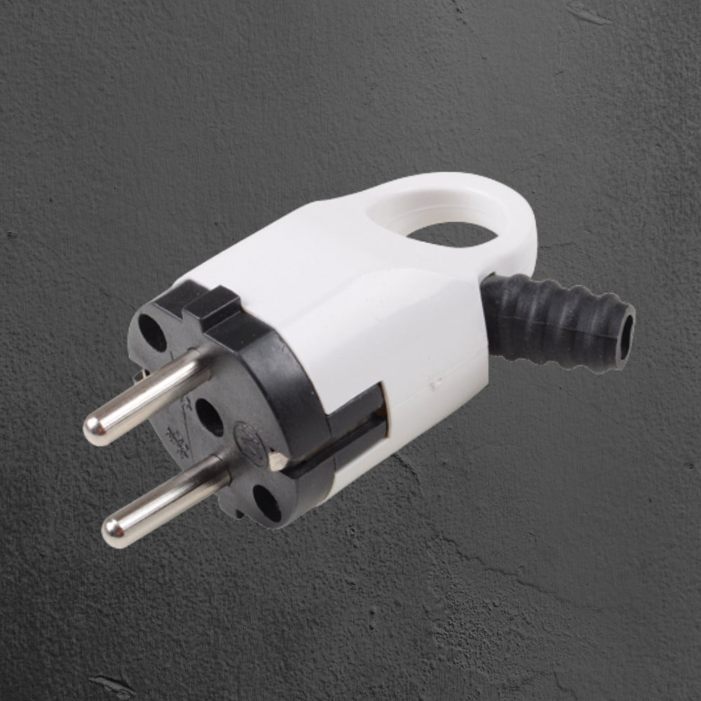 PLUG 16A WITH PVC MUFF BW