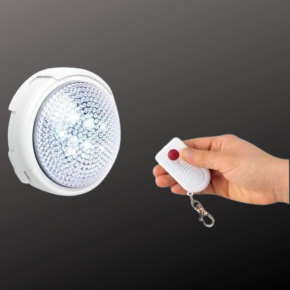 REMOTE BRIGHT LIGHT TOUCH LAMP