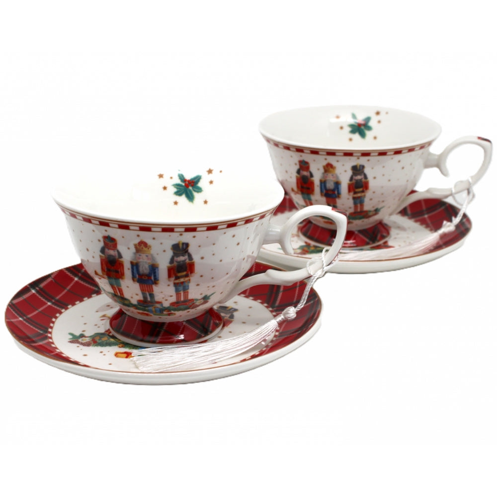 SET OF TWO CUPS WITH SAUCERS BOX