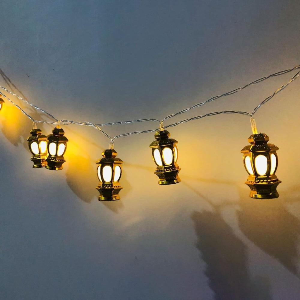 Soraki 3M 20 LED Battery Operated String Lights Vintage Gold Palace Style Indoor Outdoor Garden Wedding Party Type 4