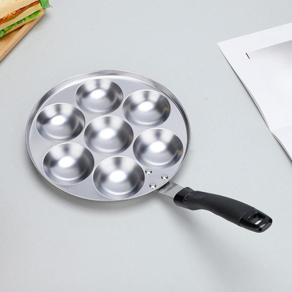 Vintage Heavyweight Iron Pancake Pan With Hard Plastic Handle And 7 Baking Indents - Classic Kitchenware